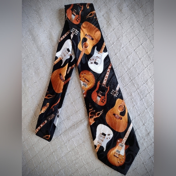 Guitar Neck Tie by Steven Harris, Excellent Condition, 100% Polyester Dry Clean - Picture 4 of 6